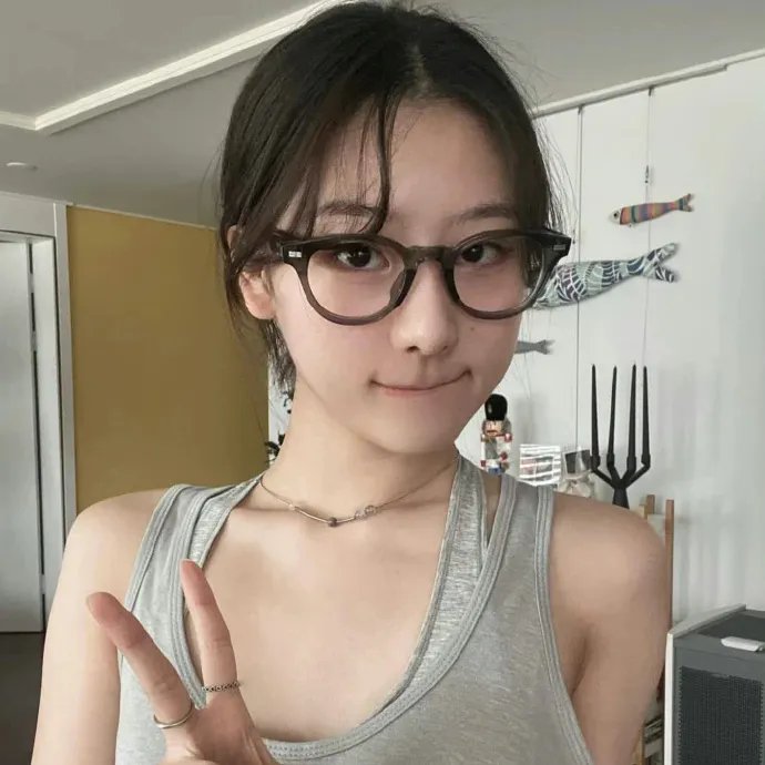 血色日中